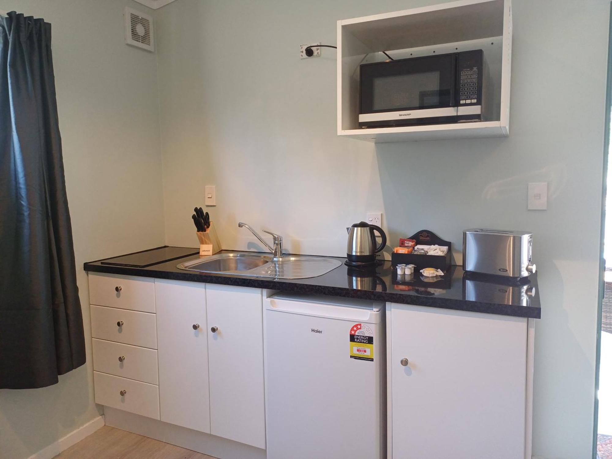 Te Tiriti Motel Paihia Bagian luar foto