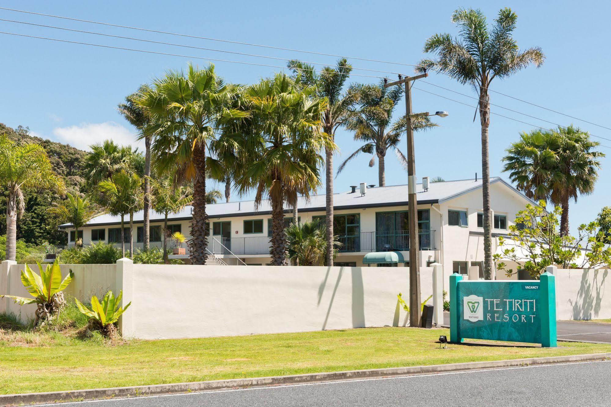 Te Tiriti Motel Paihia Bagian luar foto